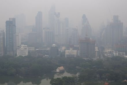 2018-02-08T022013Z_215119997_RC112B1F5A70_RTRMADP_3_THAILAND-WEATHER_2.jpg