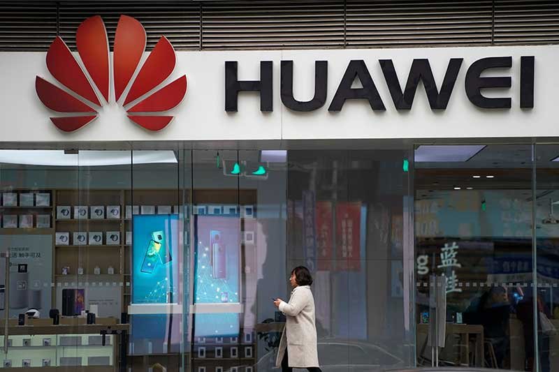 2018-12-06T184802Z_1_LYNXMPEEB51H2_RTROPTP_4_USA-CHINA-HUAWAI.JPG