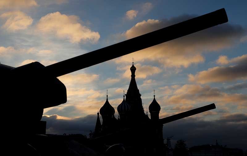 2018-12-06T195418Z_1_LYNXMPEEB51IT_RTROPTP_4_USA-RUSSIA-MISSILES.JPG