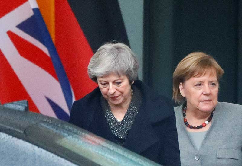 2018-12-11T135129Z_1_LYNXMPEEBA0WD_RTROPTP_4_BRITAIN-EU-GERMANY-MAY.JPG