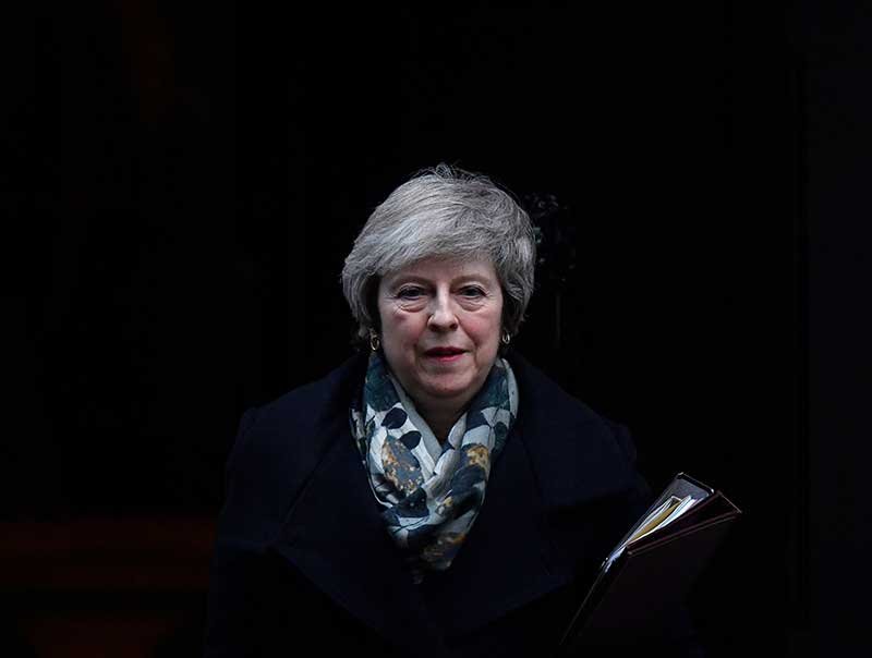 2018-12-18T223921Z_1_LYNXMPEEBH1OE_RTROPTP_4_BRITAIN-EU.JPG