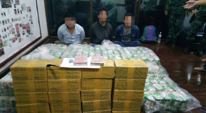 ผเผกด-696x382.jpg