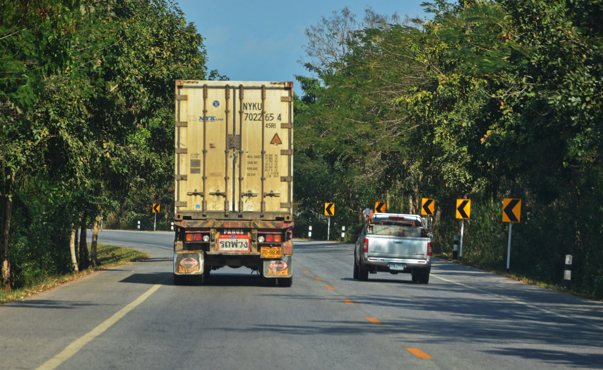 car passing.JPG