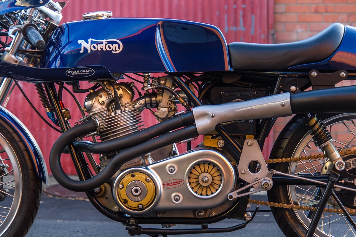 cyclecraft-norton-commando-3.jpg.34c4aeba75878c58c763d74c703c0b26.jpg