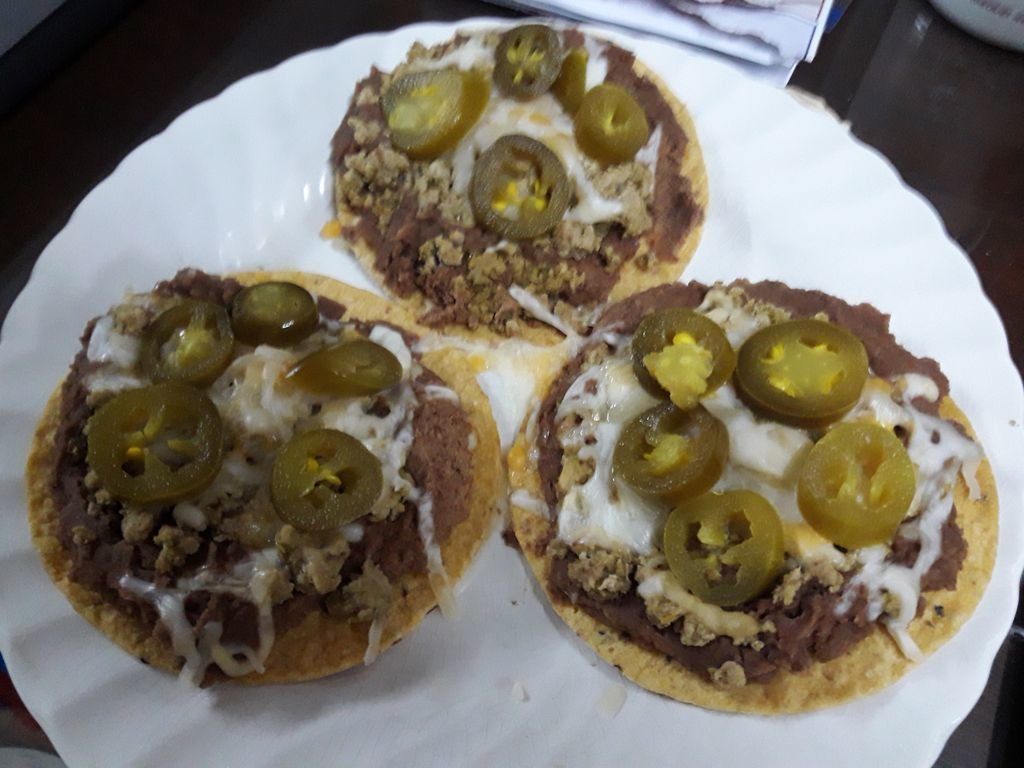 1885456273_HomemadeTostadas.jpg.c2b1edcca57a22081ebc9b80327ae61e.jpg