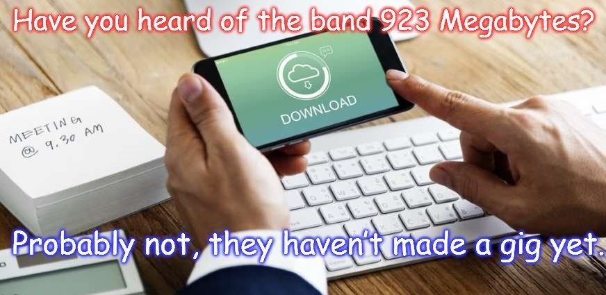 1932022172_gigband.jpg.2241236e134c5c6dc1242df7f309b1af.jpg