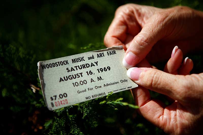 2019-01-09T220508Z_2_LYNXNPEF081P9_RTROPTP_4_MUSIC-WOODSTOCK.JPG