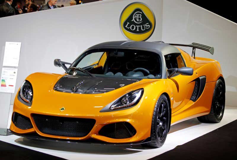 2019-01-17T043527Z_2_LYNXNPEF0G050_RTROPTP_3_GEELY-CHINA-LOTUS-PRODUCTION.JPG