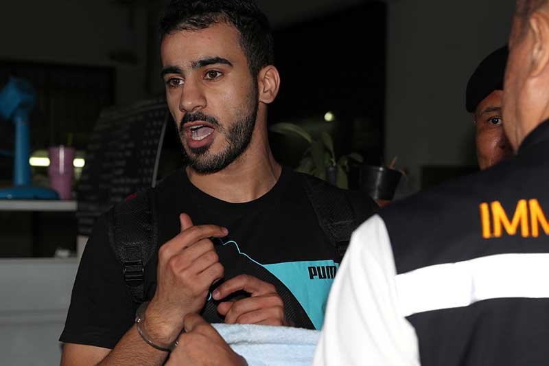 2019-01-28T040726Z_1_LYNXNPEF0R06V_RTROPTP_4_THAILAND-BAHRAIN-REFUGEE.jpg