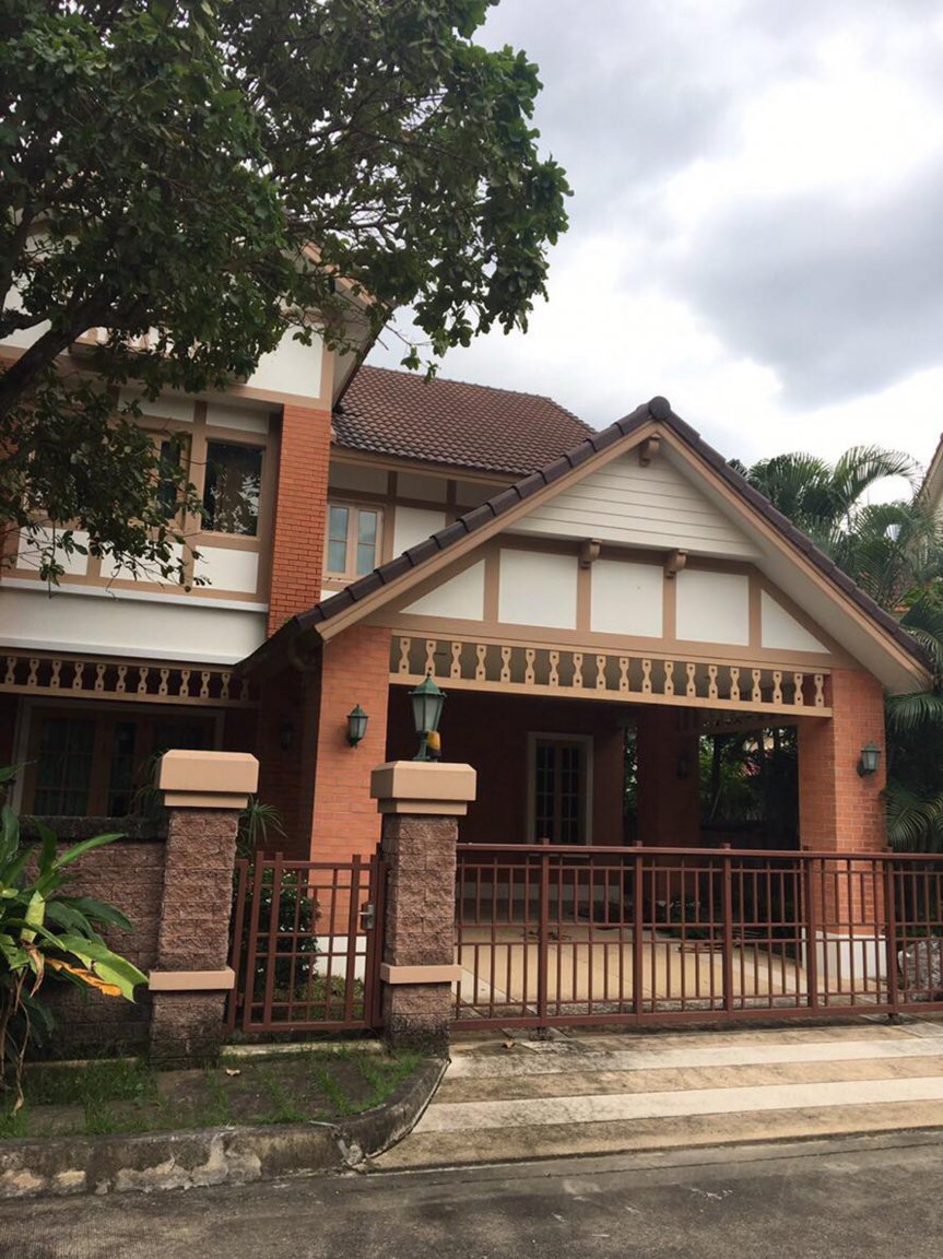 Laddarom-Elegance-ramkamhaeng-1.jpg