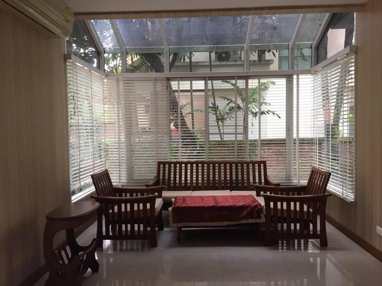Laddarom-Elegance-ramkamhaeng-2.jpg