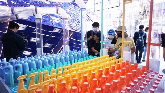 designweek1-696x392.jpg