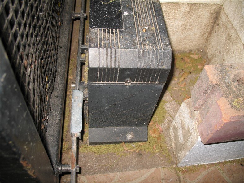 1188266961_GateMotor4.jpg.fa3d5e54343a831bcd39d0c34f864747.jpg