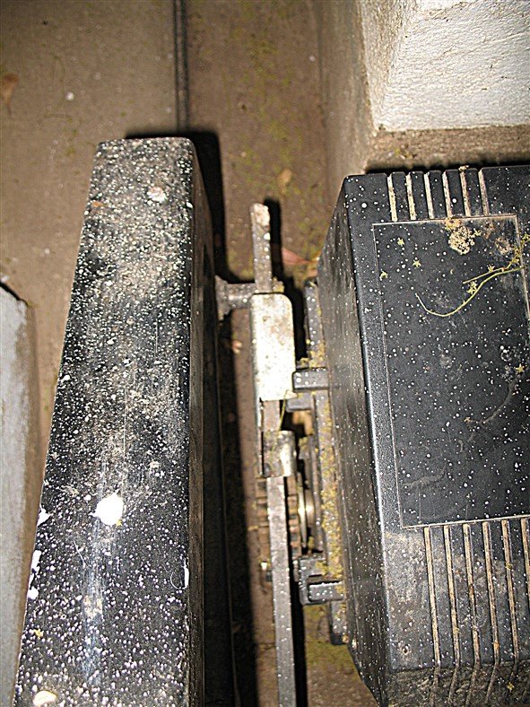 13018173_GateMotor5.jpg.3f951943f914b08ab1c80b1b1d1e704b.jpg