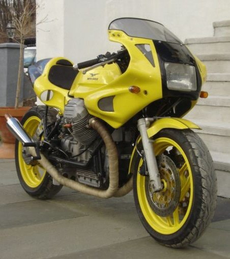 1983_Moto_Guzzi_SUPERBIKE_CAFE_Racer_9.jpg.353121081be3d172e857f7f5b00a12ee.jpg