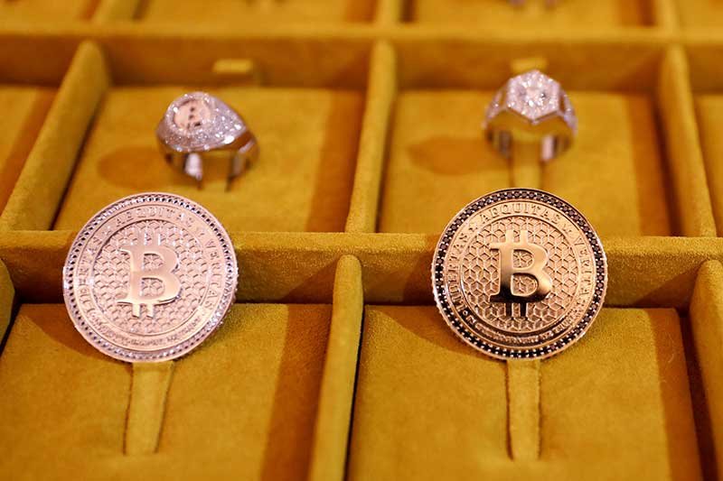 2019-02-05T004415Z_1_LYNXNPEF1402Q_RTROPTP_4_CRYPTO-CURRENCIES-CONSENSUS.JPG