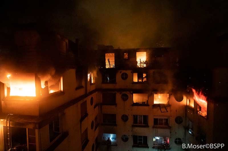 2019-02-05T071249Z_1_LYNXNPEF140D3_RTROPTP_4_FRANCE-FIRE.JPG
