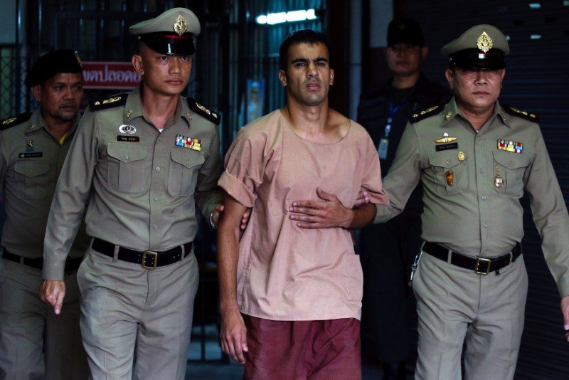 2019-02-05T115617Z_1_LYNXNPEF140SC_RTROPTP_3_THAILAND-BAHRAIN-REFUGEE.JPG
