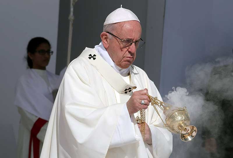 2019-02-05T191740Z_1_LYNXNPEF141IQ_RTROPTP_4_POPE-EMIRATES.JPG