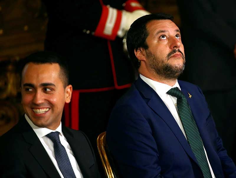 2019-02-07T132245Z_2_LYNXNPEF160UE_RTROPTP_4_FRANCE-ITALY.JPG