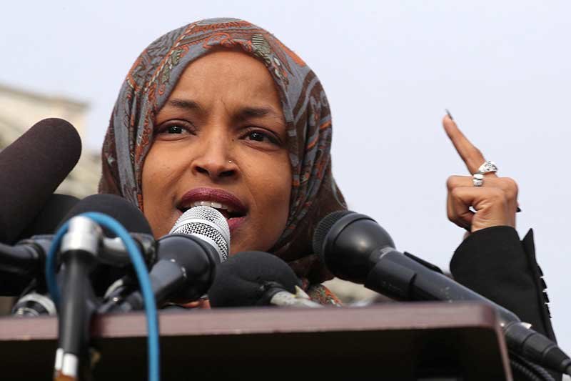 2019-02-11T215534Z_1_LYNXNPEF1A1P9_RTROPTP_4_USA-CONGRESS-OMAR.JPG