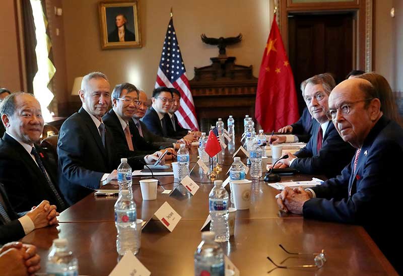 2019-02-12T223139Z_1_LYNXNPEF1B23Z_RTROPTP_4_USA-TRADE-CHINA-LIGHTHIZER.JPG
