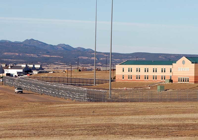 2019-02-12T224929Z_1_LYNXNPEF1B25B_RTROPTP_4_USA-MEXICO-EL-CHAPO-SUPERMAX.JPG