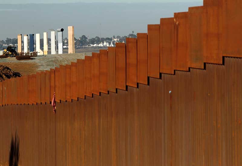 2019-02-17T165939Z_1_LYNXNPEF1G0E3_RTROPTP_4_USA-TRUMP.JPG