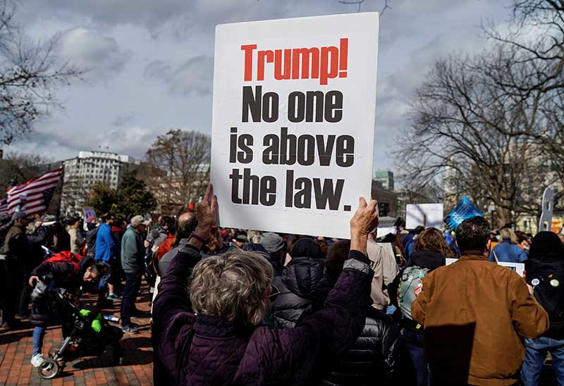 2019-02-18T200947Z_1_LYNXNPEF1H12H_RTROPTP_4_USA-TRUMP-PROTESTS.JPG