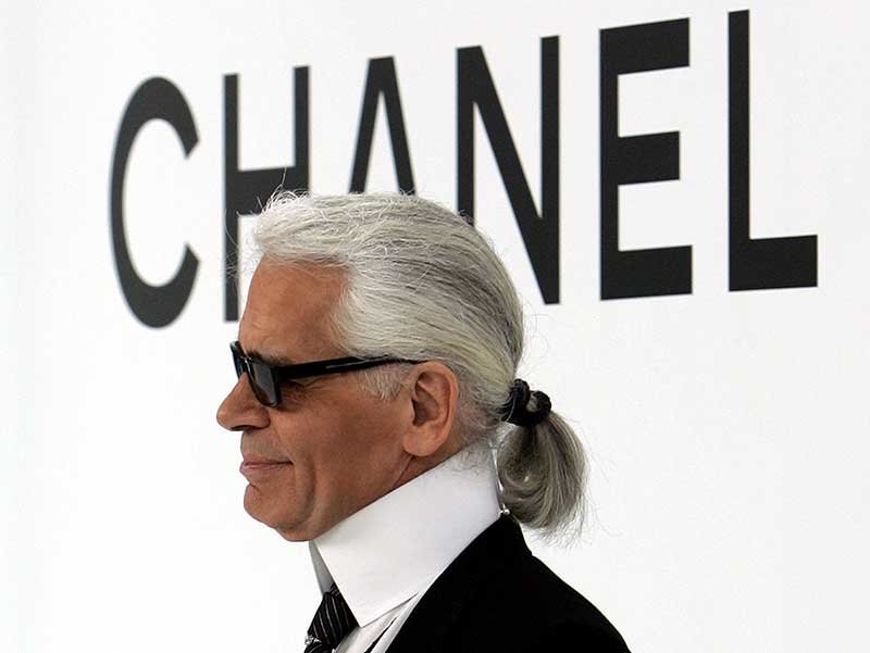 2019-02-19T141533Z_1_LYNXNPEF1I13W_RTROPTP_4_PEOPLE-LAGERFELD.JPG
