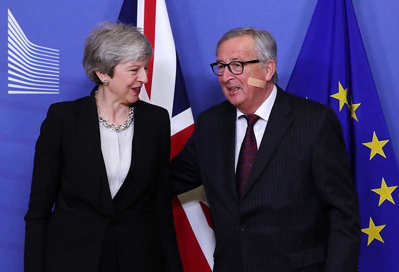 2019-02-20T192642Z_1_LYNXNPEF1J1NA_RTROPTP_4_BRITAIN-EU.JPG