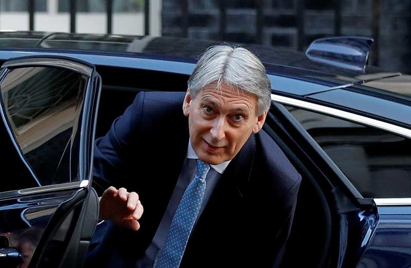 2019-02-21T074321Z_1_LYNXNPEF1K0GV_RTROPTP_4_BRITAIN-EU.JPG