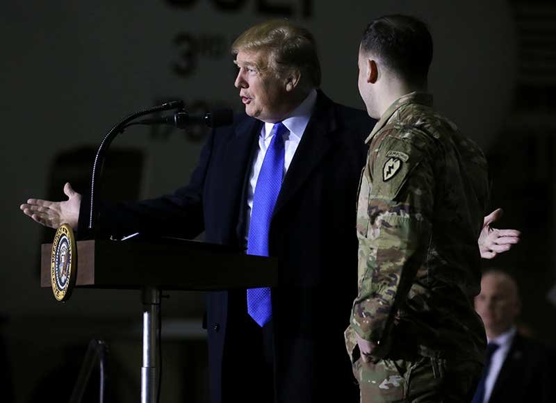 2019-02-28T194127Z_1_LYNXNPEF1R1KQ_RTROPTP_4_USA-TRUMP.JPG