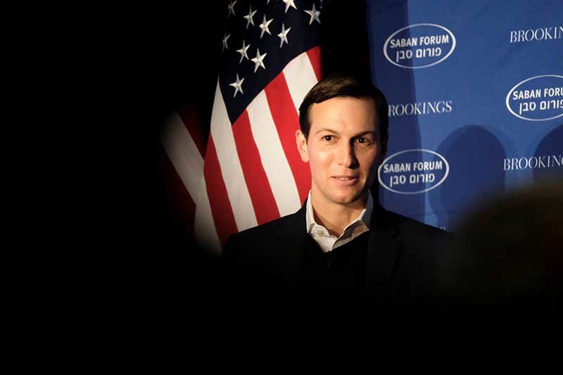 2019-02-28T230126Z_1_LYNXNPEF1R1TB_RTROPTP_4_USA-TRUMP-KUSHNER.JPG