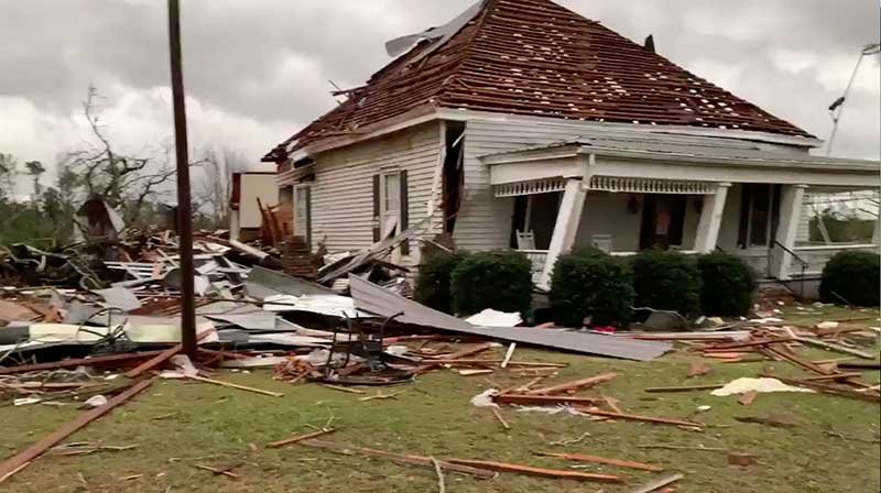 2019-03-04T044144Z_1_LYNXNPEF2306H_RTROPTP_4_USA-WEATHER-ALABAMA.JPG