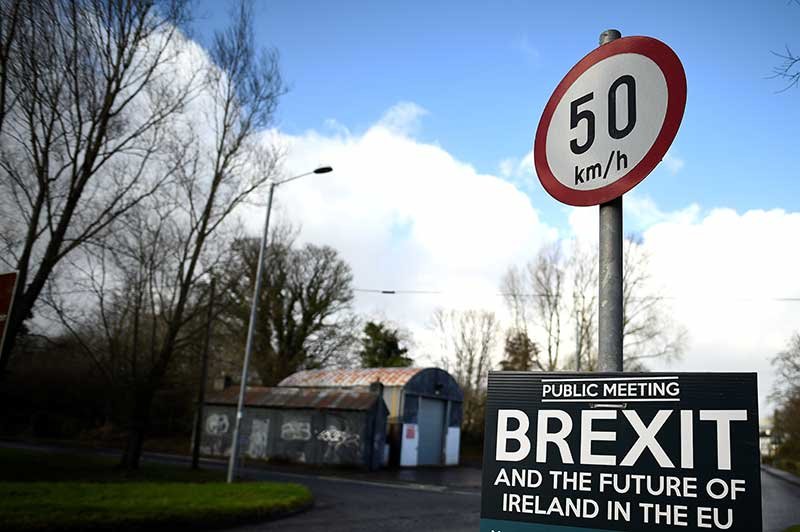 2019-03-08T073807Z_1_LYNXNPEF270IT_RTROPTP_4_BRITAIN-EU-IRELAND.JPG