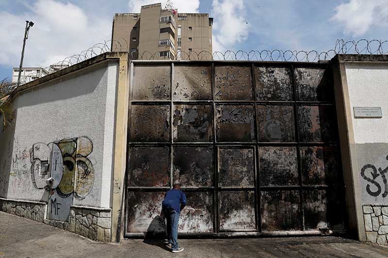 2019-03-12T225744Z_2_LYNXMPEF2B1CO_RTROPTP_4_VENEZUELA-POLITICS-BLACKOUT.JPG