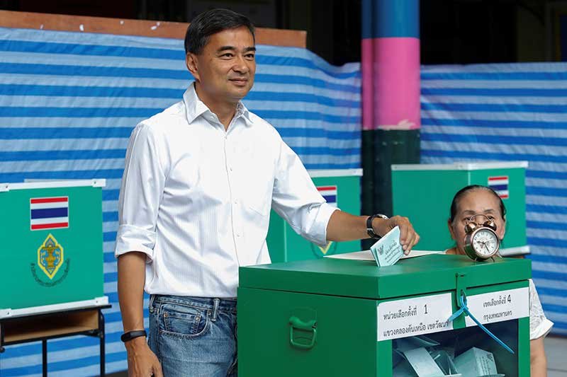 2019-03-24T150356Z_1_LYNXNPEF2N0LV_RTROPTP_4_THAILAND-ELECTION.JPG