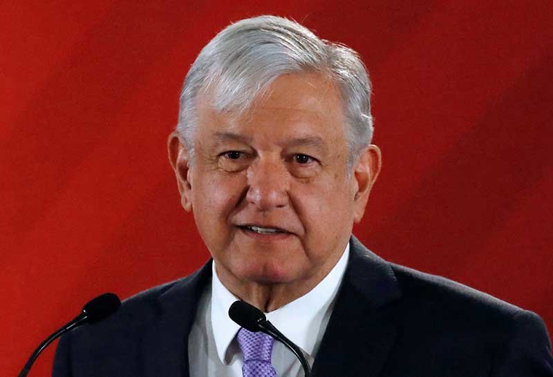 2019-03-26T032315Z_1_LYNXNPEF2P06W_RTROPTP_4_MEXICO-BANKS-OBRADOR.JPG