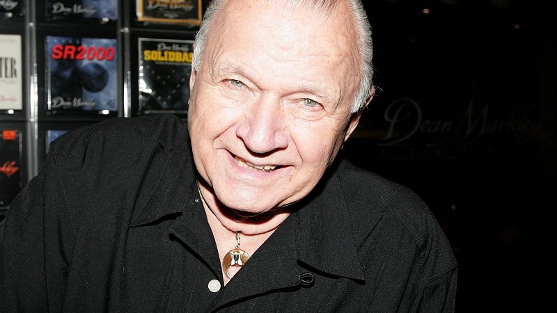 skynews-dick-dale-dale_4612312.jpg