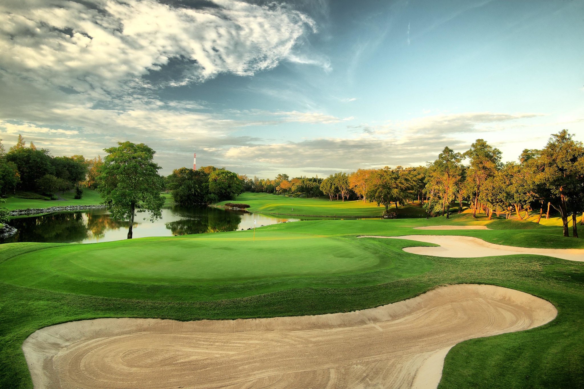 Hole 18 a.jpg