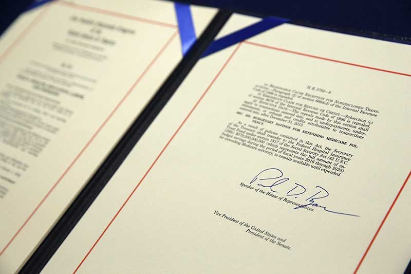 2019-04-03T190926Z_1_LYNXNPEF321I9_RTROPTP_4_USA-HEALTHCARE-CONGRESS.JPG