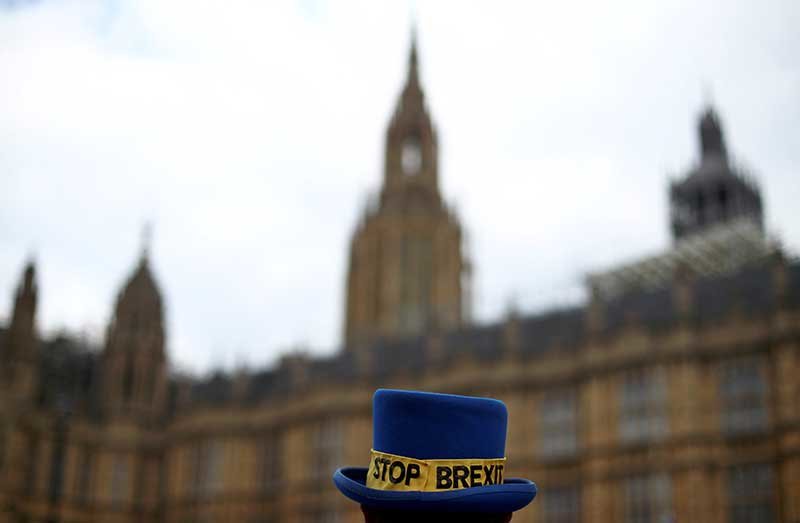 2019-04-08T192120Z_1_LYNXNPEF371QJ_RTROPTP_4_BRITAIN-EU.JPG