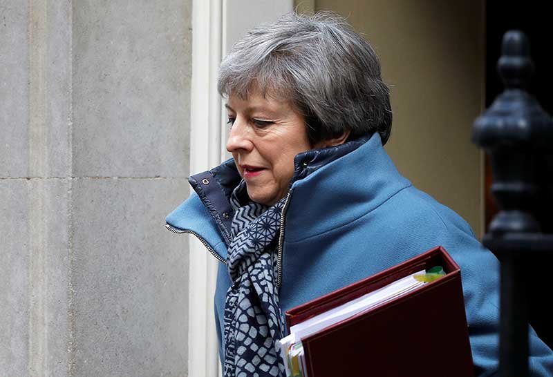 2019-04-08T221613Z_1_LYNXNPEF371WF_RTROPTP_4_BRITAIN-EU.JPG