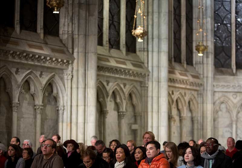 2019-04-18T101456Z_1_LYNXNPEF3H0NG_RTROPTP_4_NEW-YORK-CATHEDRAL.JPG