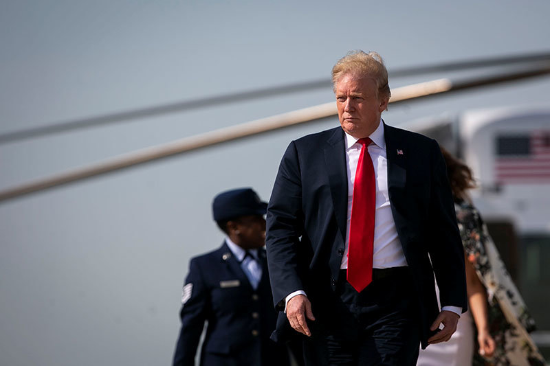 2019-04-21T142641Z_1_LYNXNPEF3K0GK_RTROPTP_4_USA-TRUMP.JPG
