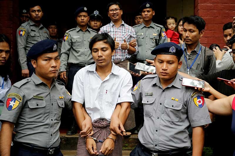 2019-04-23T031504Z_1_LYNXNPEF3M042_RTROPTP_4_MYANMAR-JOURNALISTS.JPG