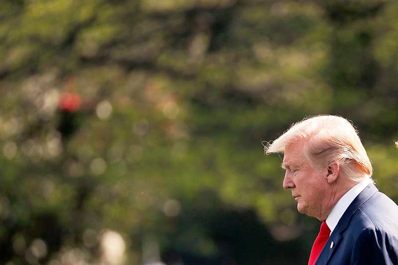 2019-04-23T043828Z_1_LYNXNPEF3M06Z_RTROPTP_4_USA-TRUMP-RUSSIA.JPG