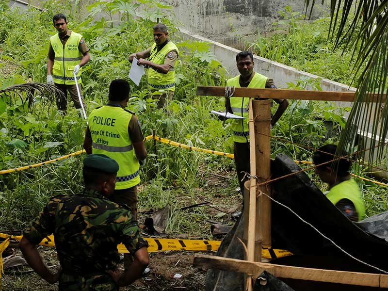 2019-04-25T134648Z_2_LYNXNPEF3O158_RTROPTP_4_SRI-LANKA-BLASTS-EXPLODE.JPG