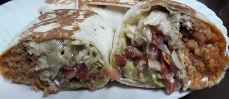 2070323943_TacoBellCaliforniaBeefBurrito-159b.jpg.d770a324c3d80dbfb675e28c8ee3f508.jpg